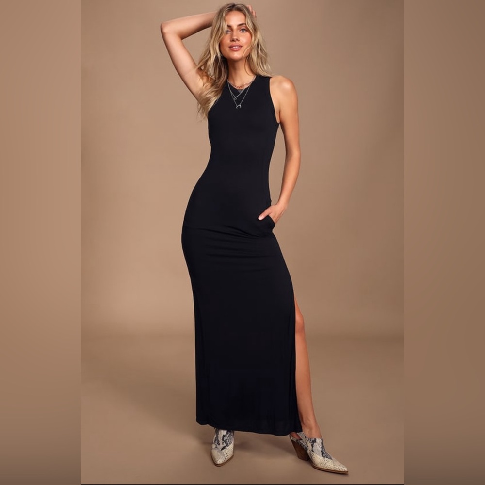 Lulu’s Sword & Shield Black Sleeveless Maxi Dress with Pockets Size M